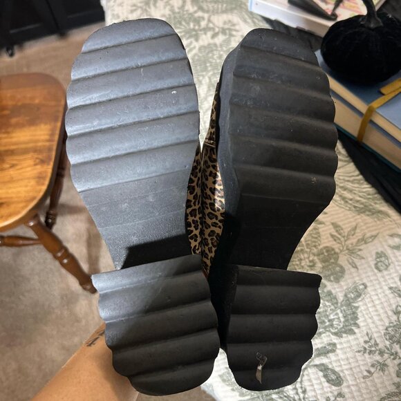 2000s Cheetah Print Platform Sandals - Picture 5 of 7